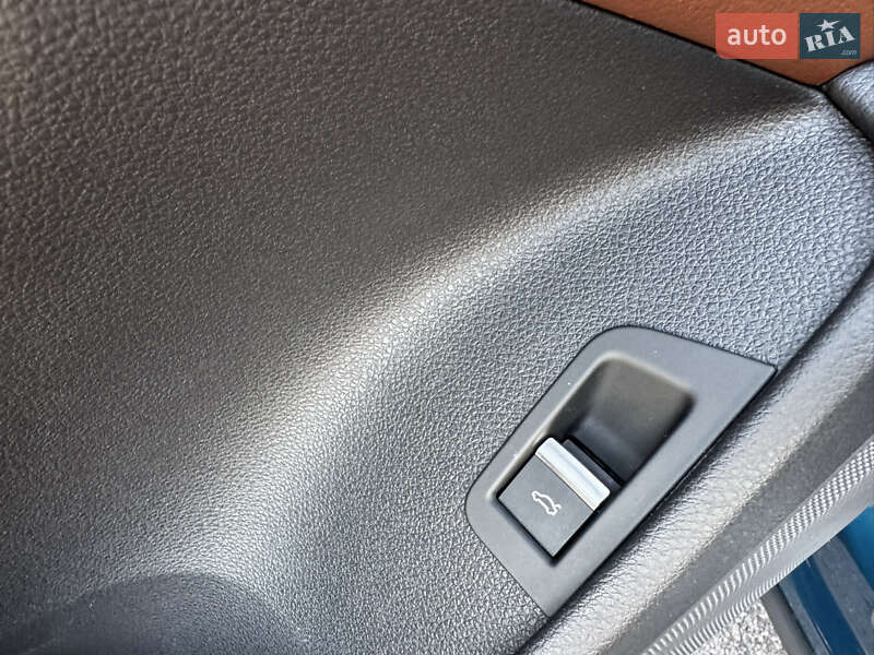 Позашляховик / Кросовер Audi Q7 2019 в Черкасах