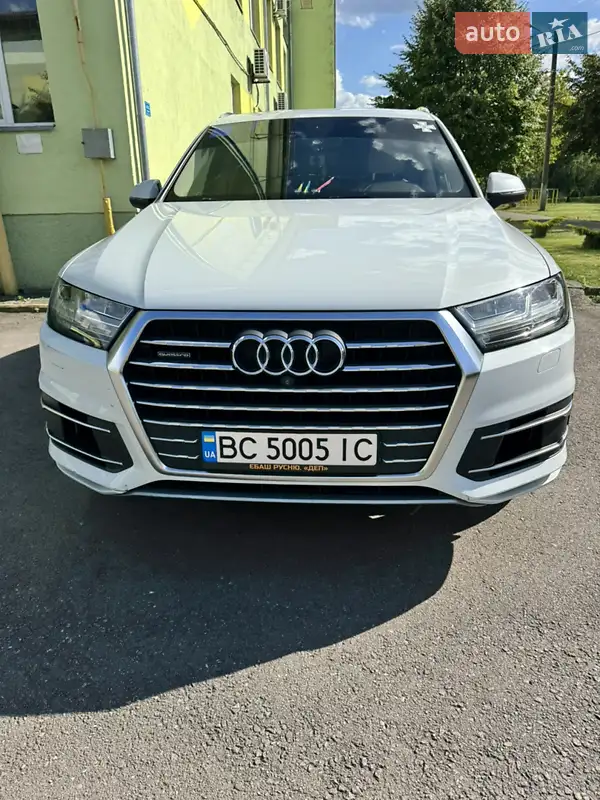 Audi Q7 2016