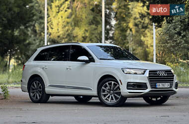 Позашляховик / Кросовер Audi Q7 2016 в 