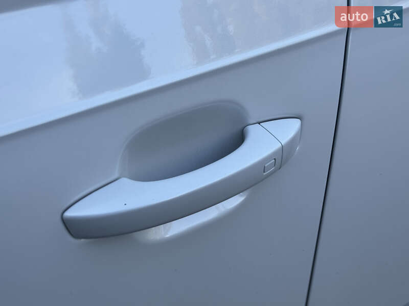 Позашляховик / Кросовер Audi Q7 2016 в Києві фото 26 Позашляховик / Кросовер Audi Q7 2016 в Києві