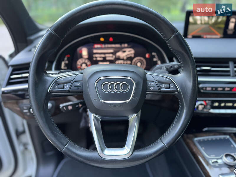 Позашляховик / Кросовер Audi Q7 2016 в Києві фото 52 Позашляховик / Кросовер Audi Q7 2016 в Києві