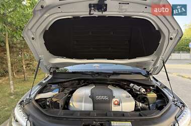 Внедорожник / Кроссовер Audi Q7 2013 в 