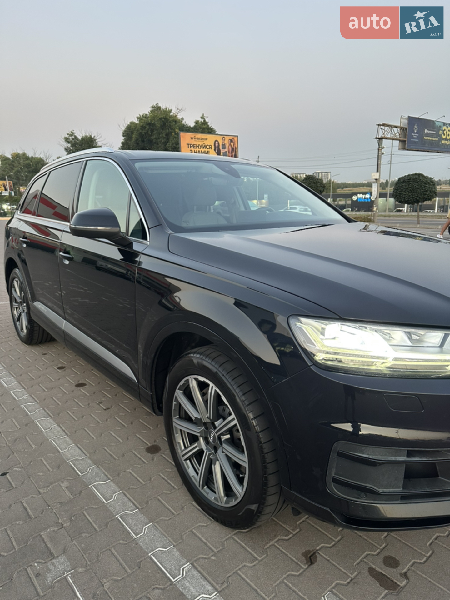 2016 Audi Q7 - мініатюра 4