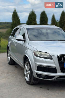 Внедорожник / Кроссовер Audi Q7 2011 в 