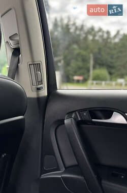 Внедорожник / Кроссовер Audi Q7 2011 в 