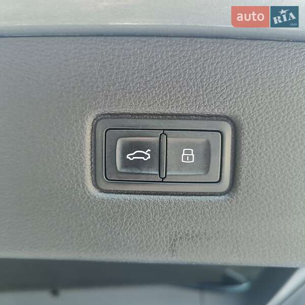 Внедорожник / Кроссовер Audi Q7 2017 в Дубно фото 32 Внедорожник / Кроссовер Audi Q7 2017 в Дубно