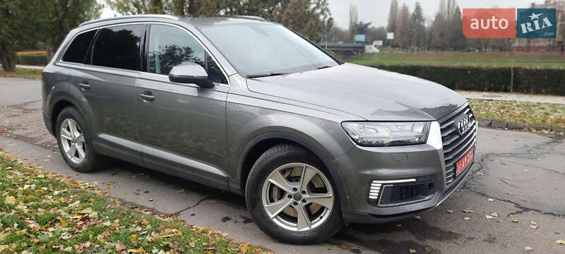 Внедорожник / Кроссовер Audi Q7 2016 в Ужгороде фото 4 Внедорожник / Кроссовер Audi Q7 2016 в Ужгороде