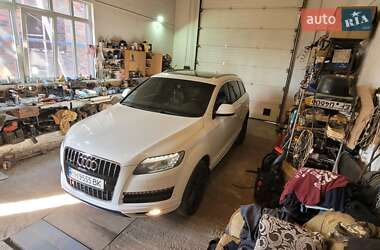 Внедорожник / Кроссовер Audi Q7 2013 в 