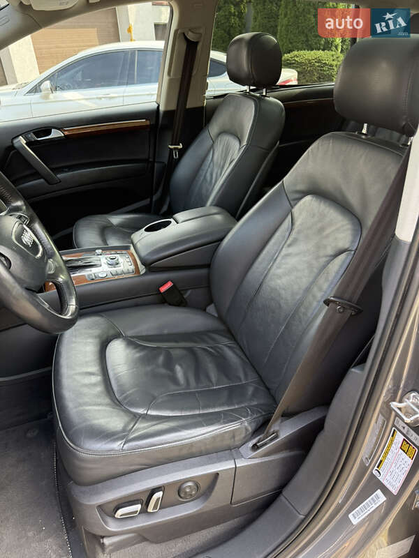 Внедорожник / Кроссовер Audi Q7 2013 в Харькове
