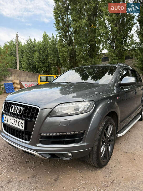 Внедорожник / Кроссовер Audi Q7 2014 в Черкассах