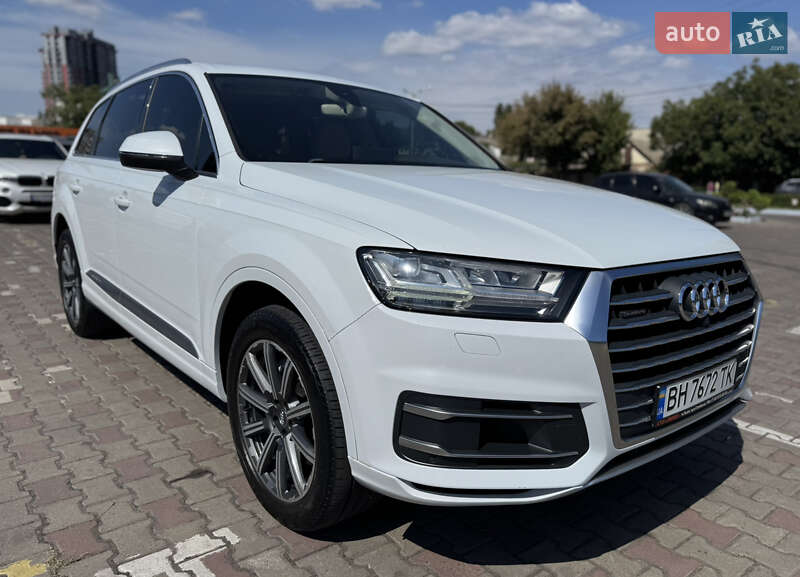Внедорожник / Кроссовер Audi Q7 2016 в Одессе