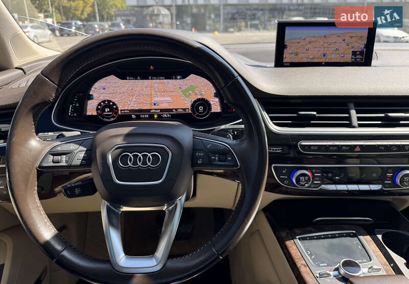 Внедорожник / Кроссовер Audi Q7 2016 в Одессе