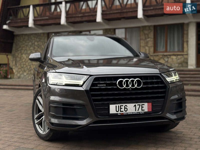 Внедорожник / Кроссовер Audi Q7 2018 в Яремче