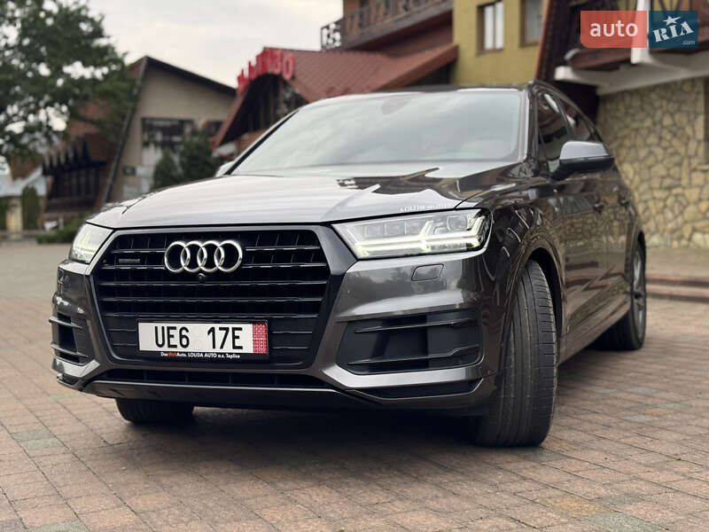 Внедорожник / Кроссовер Audi Q7 2018 в Яремче