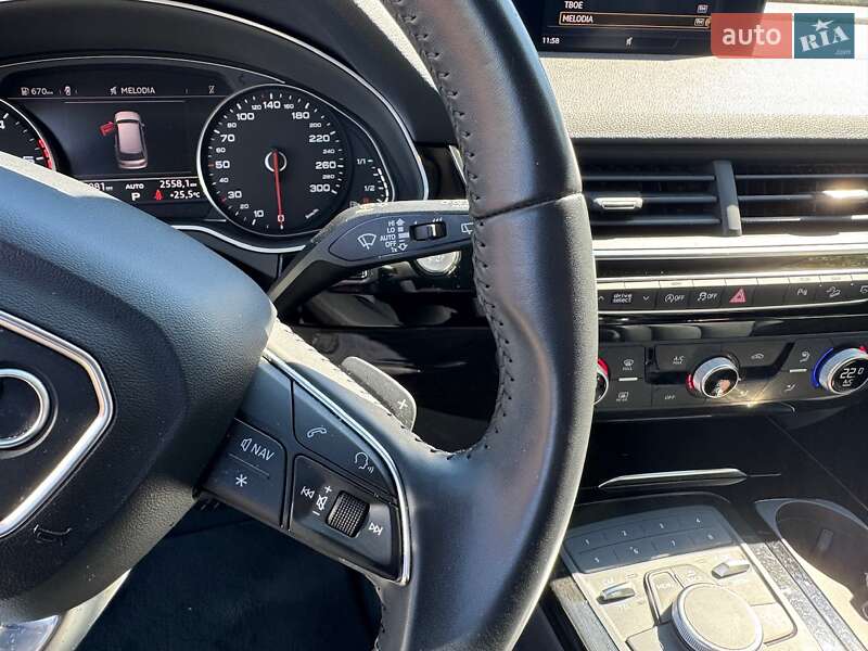 Внедорожник / Кроссовер Audi Q7 2018 в Киеве