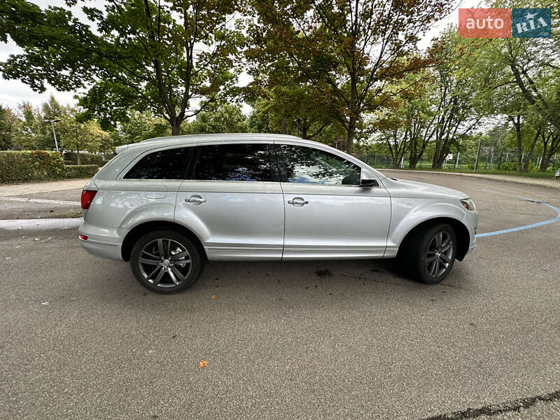 Позашляховик / Кросовер Audi Q7 2009 в Києві
