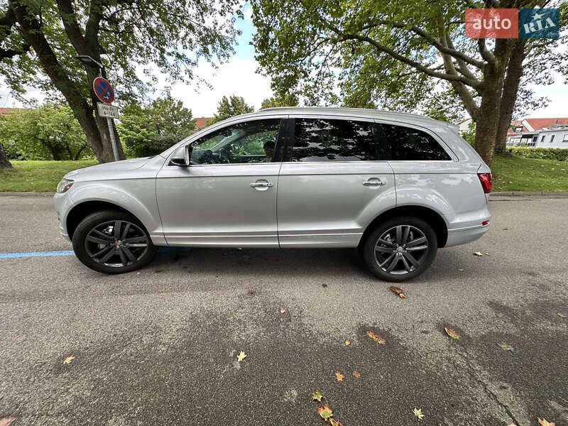 Позашляховик / Кросовер Audi Q7 2009 в Києві