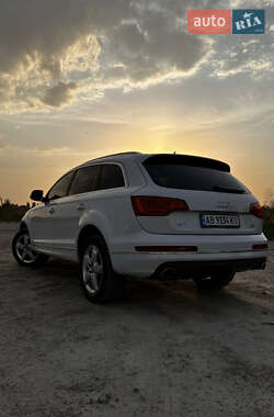 Внедорожник / Кроссовер Audi Q7 2012 в 
