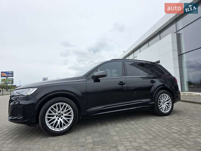 Позашляховик / Кросовер Audi Q7 2020 в Луцьку