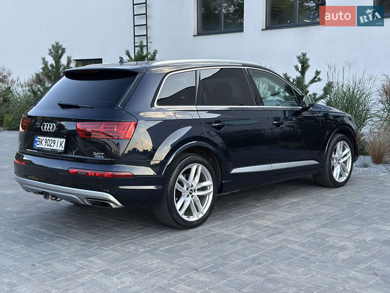 Audi Q7 2016
