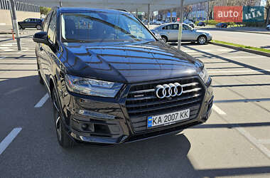 Внедорожник / Кроссовер Audi Q7 2018 в Обухове