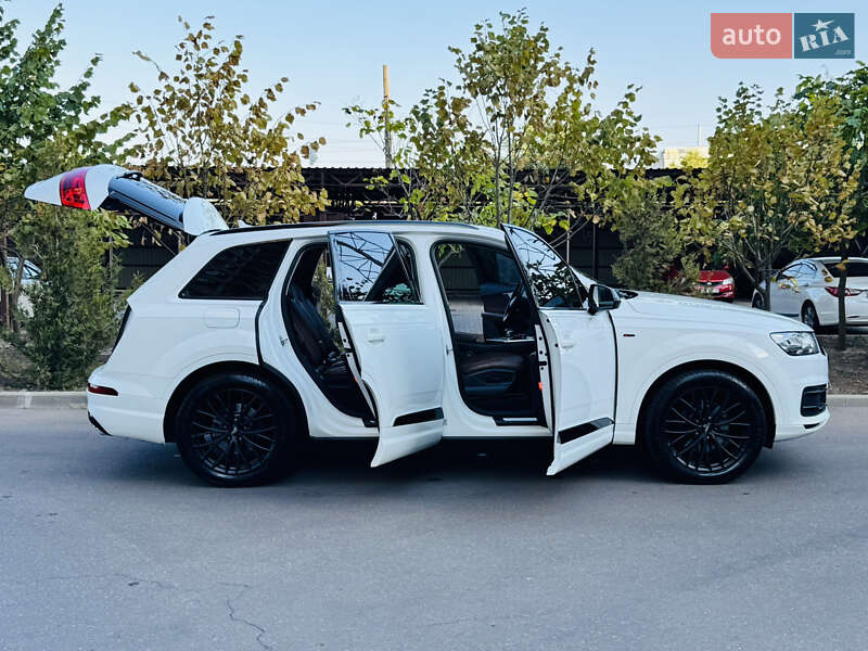 Внедорожник / Кроссовер Audi Q7 2016 в Одессе фото 30 Внедорожник / Кроссовер Audi Q7 2016 в Одессе