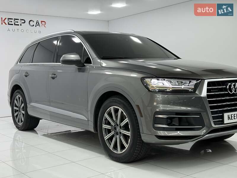 Позашляховик / Кросовер Audi Q7 2017 в Одесі