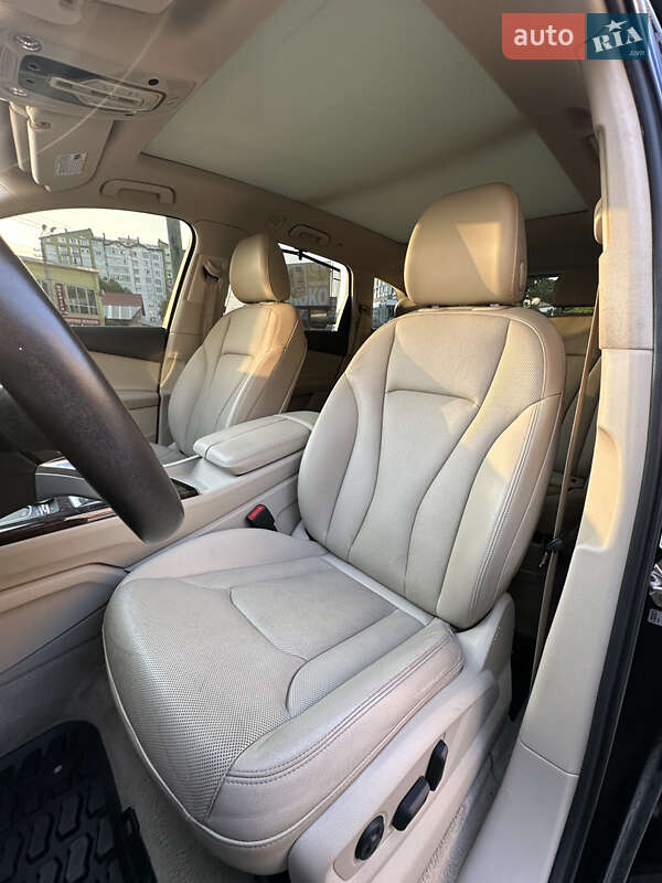 Позашляховик / Кросовер Audi Q7 2016 в Івано-Франківську