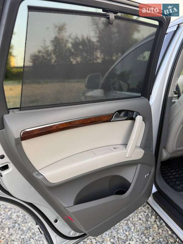 Внедорожник / Кроссовер Audi Q7 2012 в Тернополе