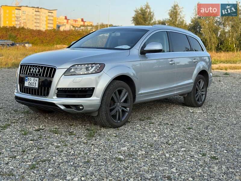Позашляховик / Кросовер Audi Q7 2012 в Тернополі
