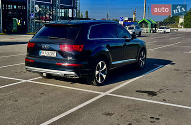 Внедорожник / Кроссовер Audi Q7 2016 в Полтаве