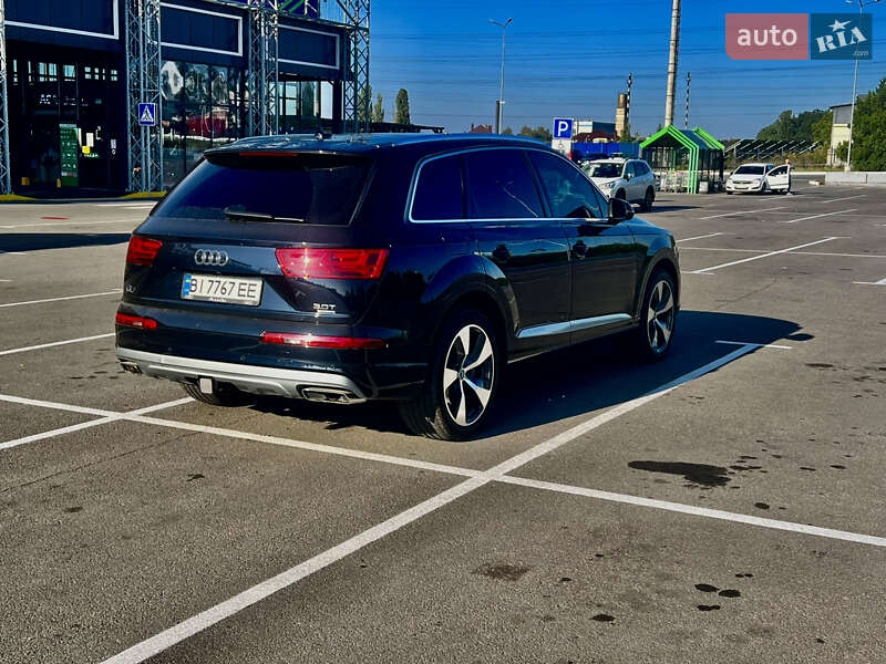 Audi Q7 2016
