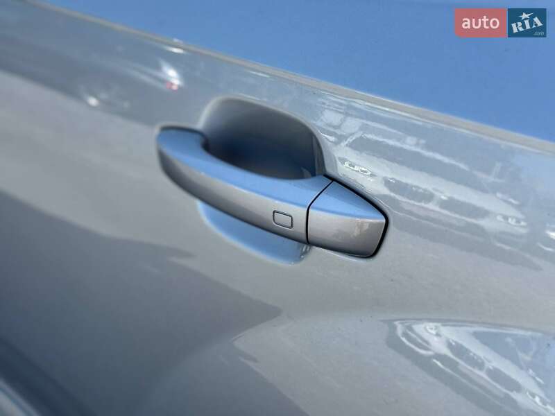 Внедорожник / Кроссовер Audi Q7 2017 в Ровно
