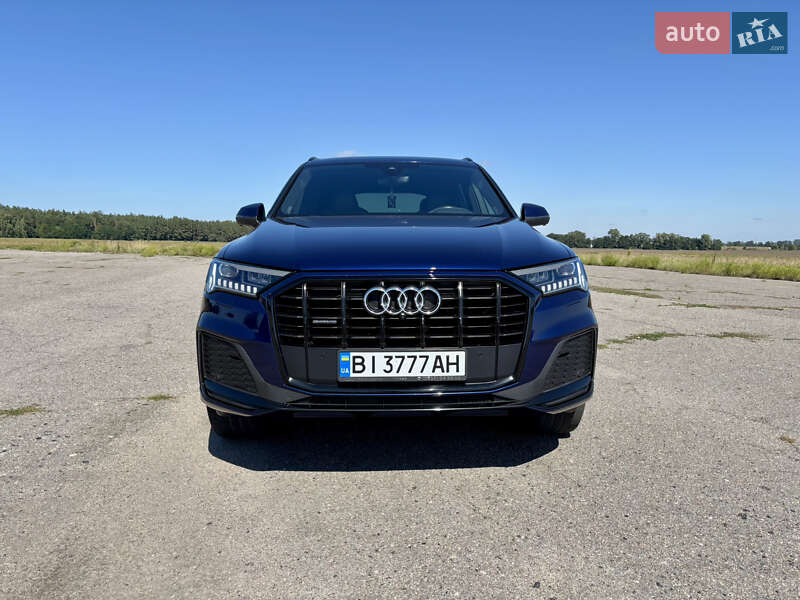 Позашляховик / Кросовер Audi Q7 2021 в Полтаві