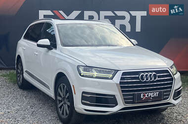 Позашляховик / Кросовер Audi Q7 2016 в Львові