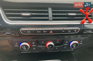 Внедорожник / Кроссовер Audi Q7 2016 в 