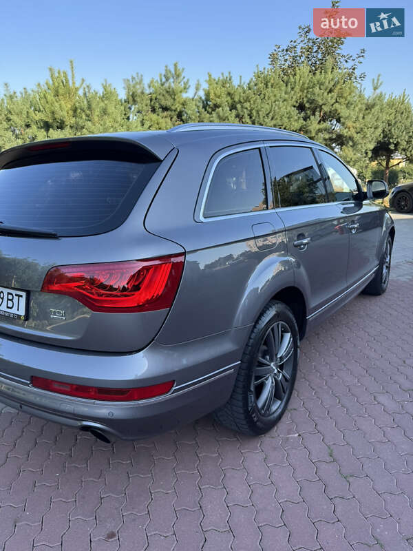 Позашляховик / Кросовер Audi Q7 2011 в Чернівцях фото 6 Позашляховик / Кросовер Audi Q7 2011 в Чернівцях