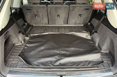 Позашляховик / Кросовер Audi Q7 2020 в 