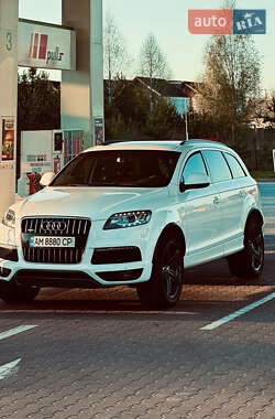 Позашляховик / Кросовер Audi Q7 2010 в Житомирі