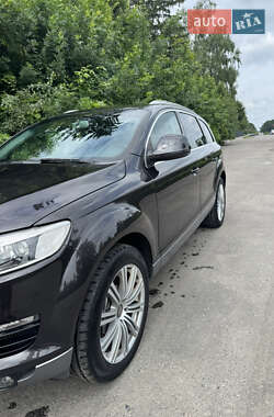 Позашляховик / Кросовер Audi Q7 2008 в 