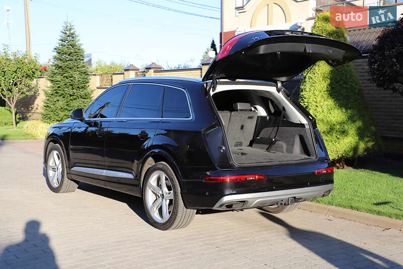 Позашляховик / Кросовер Audi Q7 2018 в Білій Церкві фото 44 Позашляховик / Кросовер Audi Q7 2018 в Білій Церкві