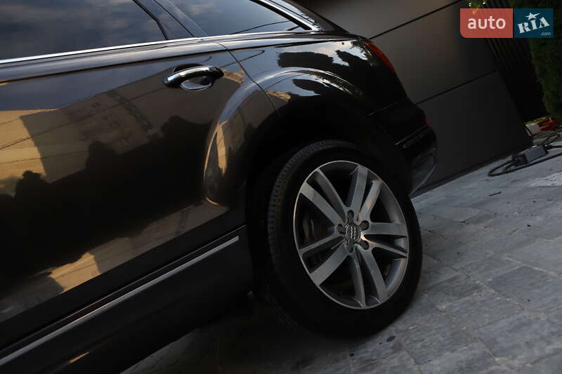 Внедорожник / Кроссовер Audi Q7 2015 в Дрогобыче фото 18 Внедорожник / Кроссовер Audi Q7 2015 в Дрогобыче