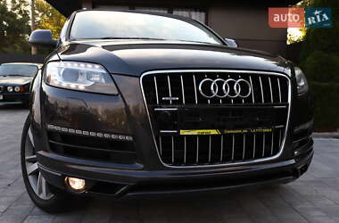 Позашляховик / Кросовер Audi Q7 2015 в  фото 29 Позашляховик / Кросовер Audi Q7 2015 в