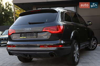 Позашляховик / Кросовер Audi Q7 2015 в  фото 8 Позашляховик / Кросовер Audi Q7 2015 в