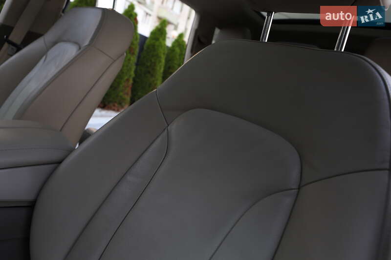 Внедорожник / Кроссовер Audi Q7 2015 в Дрогобыче фото 73 Внедорожник / Кроссовер Audi Q7 2015 в Дрогобыче