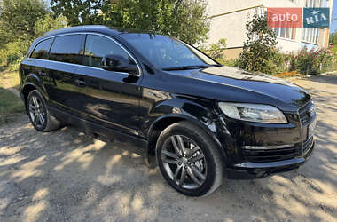 Позашляховик / Кросовер Audi Q7 2007 в Новій Ушиці