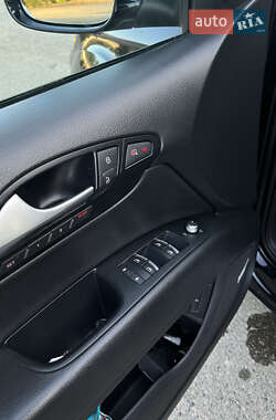 Внедорожник / Кроссовер Audi Q7 2013 в 
