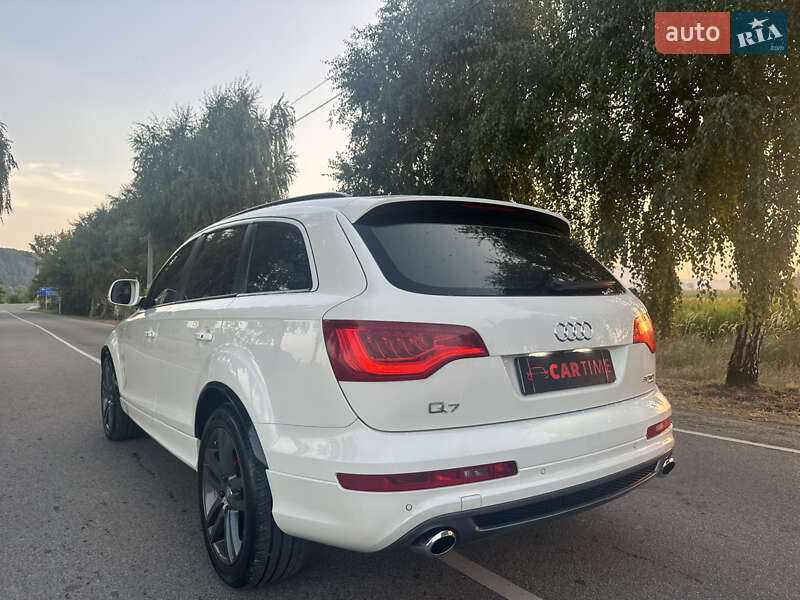 Позашляховик / Кросовер Audi Q7 2007 в Хусті