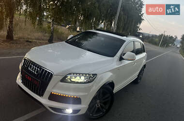 Позашляховик / Кросовер Audi Q7 2007 в 