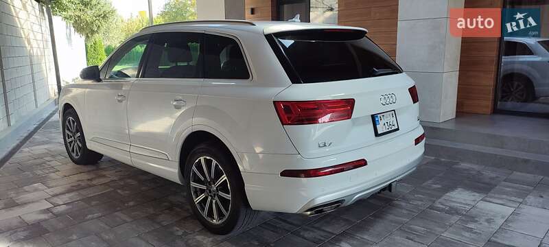 Внедорожник / Кроссовер Audi Q7 2017 в Ивано-Франковске фото 12 Внедорожник / Кроссовер Audi Q7 2017 в Ивано-Франковске